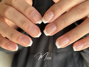 ミクシア(mixia)の写真/【全員/じゅわっとカラーグラデーション¥4500】シンプルだからこそ、美フォルムで魅せるネイルに◎