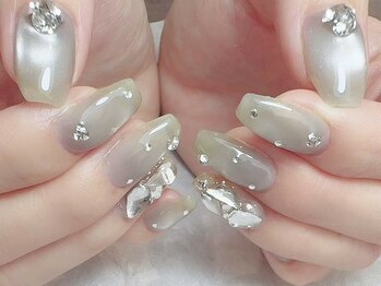アクロネイル アンド アイ(ACRO NAIL&EYE)の写真/季節感を取り入れた最旬デザインが多数！お好みのデザインがきっと見つかる♪お得な低額コースも◎