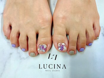 ネイルスタジオ ルキナ(LUCINA)/T-113 ニュアンスフラワーフット