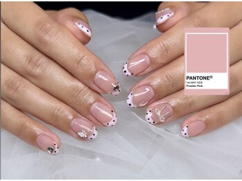 ハズグラスネイル(Haze Grass nail)/ドットネイル
