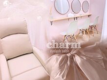チャーム(charm)の雰囲気( * ラッシュアディクト取扱店 * ご購入のみのご来店でも◎)
