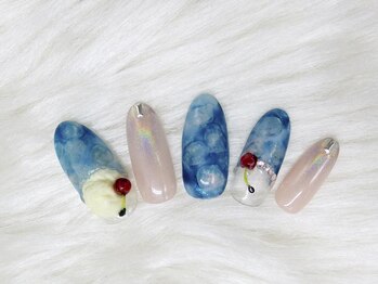 アンジェヴォーグ 名古屋本店(Angevogue)/喫茶店のクリームソーダ