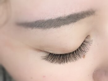 アイスター 大阪梅田店(EYESTAR)の写真/お客様1人1人の顔立ち、印象に合わせたまつげで瞳力UP★ボリュームラッシュ(3D～5D)80束/最大400本¥6000！