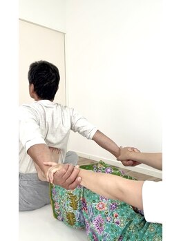 ネムトハ(NEMUTOHA)の写真/男性も歓迎◎完全個室でゆったり脱力、本格タイ古式マッサージで全身の疲労回復に。慢性疲労も体スッキリ♪