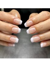 ニアウネイル(niau nail.)/シンプルフレンチ
