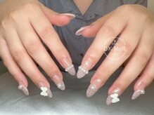 人気ワンホンネイル、パーツたくさんご用意しております♪