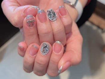 リーネイル(liy_nail)の写真/y2kやワンホン、韓国風の流行りのデザイン豊富!!定額デザインや長さ出しが人気♪【学割あり・本部ネイル】