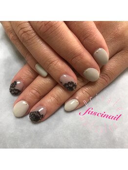 ナチュラルレースネイル