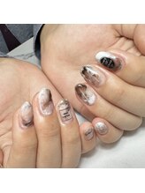 リーゾス(RISUS)/カフェラテネイル