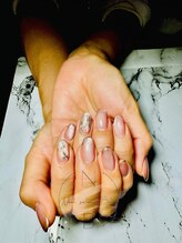 サング ネイル ビューティー アトリエ(suNg nail beauty atelier)/マグネット×ふんわりフラワー