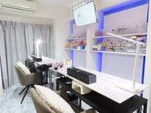 ファンシーファブ(fancy fab)の雰囲気（店内にはテレビが設置してあるので施術中も退屈しません♪）