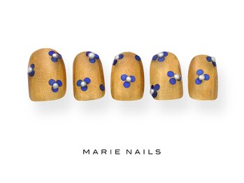 マリーネイルズ 大阪梅田店(MARIE NAILS)/新規様8000円 0410d　ビジュー