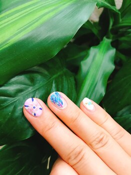 ウィウィ(U'IU'I)/モロッコネイル