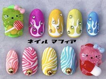 ネイルマフィア 原宿(NAIL MAFIA)/左右非対称カラフルキャラネイル