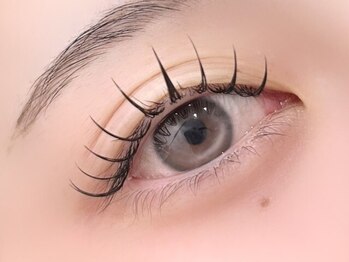 サロン プアナ(salon puana)の写真/【しっかり束感】で存在感のある目元に♪ダブルフラット60束120本（アイシャンプー付）￥4300◇目力up◎