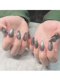 フラッシュネイルフレンチネイル