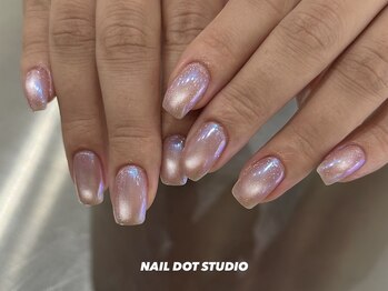 ネイルドットスタジオ 堺筋本町(NAIL DOT STUDIO)/オーロラ×マグネット