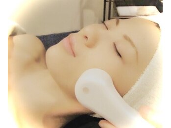 プライベートサロン アフローディア 自由が丘(APHROADIA)の写真/夏の肌トラブルを今から対策◎季節性ゆらぎ肌・お肌悩みを徹底ケア。毛穴ケア/ニキビケア/エイジングケアに