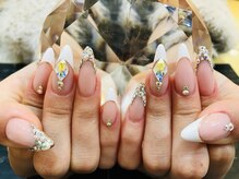 エスフィーネイルサロン ブリーユ(Esfy nailsalon Brille)/フレンチネイル