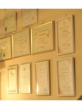 プロエステマザー/たくさんのエステ資格の持つ