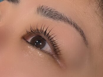 チップタップ 町田店(tip top)の写真/美容室だから叶う似合わせパーマで貴方の“なりたい”に寄り添います♪まつげパーマが初めての方も◎