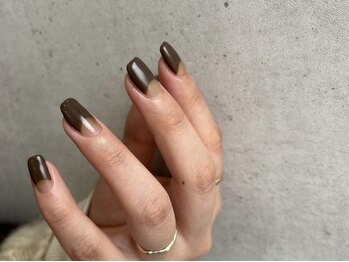 ネイル ヨック(nail Yok)の写真/人とは被りたくない!カジュアルなオフィスデザインをご提案◎お洒落な大人デザインはYokにお任せください！