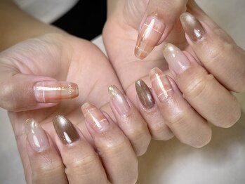 ロイ(LOI)の写真/圧倒的センス!繊細手描きアート/トレンドネイルに自信あり◎トレンドニュアンス～フラワーネイルまで対応♪