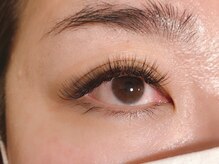 フローレント(Florent)/柔らかいナチュラルな目元に♪