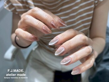 アトリエ メイド(atelier made)/マグネットネイル¥5,990