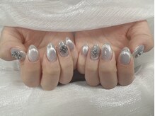 ホアン(HOAN)/４本アートネイル