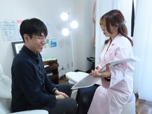 ホワイトニングミース 北千住店(MYS)の雰囲気（男性も大数来店していただいているホワイトニング）