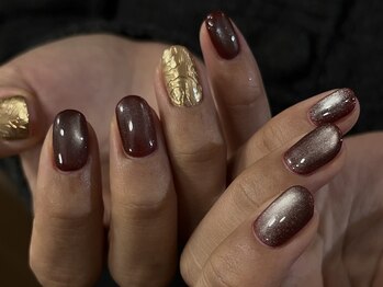 ルカ 原宿(lux)/ボルドー × ゴールド