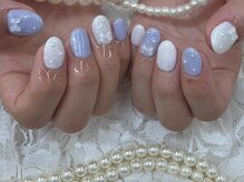 ハニービービー(Honey Bee Bee)/くすみブルーラメネイル