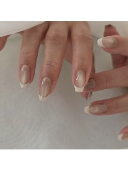 ネイルズ ビー 南昭和町本店(Nail's be)/マグネット×フレンチ