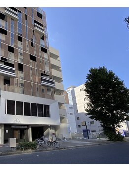 ピリナ 名古屋/丸の内駅から徒歩2分!!