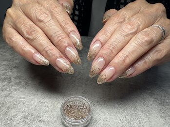 アンベリール(Embellir)/ラメグラデーション/ホロ入り