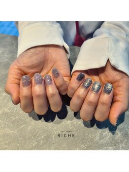 リッシュ(RICHE)/春色マグネットネイル