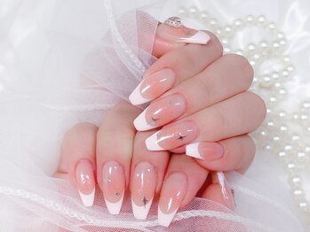 ボニータ(BONITA)/チーク×フレンチネイル