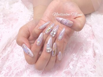 ネイルサロン ミュウ 池袋店(nailsalon Myuu)の写真/長さが欲しい方、自爪の形が気になる方にオススメ！美爪で憧れの指先に♪【ミュウ池袋店】