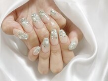 レアリゼ ネイル(Realiser nail)/ラメグラデーション
