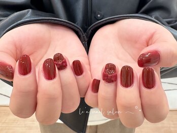 レア(Le'a)/赤系ワンカラー×赤リボン