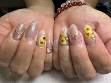 ひまわりネイル