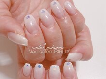 リル(RIRU)/ホワイトグラデーション