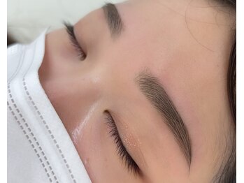 グレースビューティーラウンジ(Grace Beauty Lounge)/アイブロウWAX仕上がりイメージ