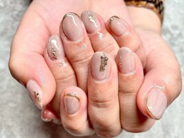 おしゃれなニュアンスネイル♪