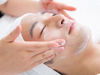 サロン ド アヤメン 宇都宮店(SALON DE AYAMEN)の写真/メンズ眉毛WAXスタイリング&鼻毛脱毛セット7,800円→7,000円◎顔の印象を左右する眉毛はプロにお任せ！