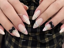 リボンクロス　￥6500～