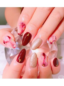 オンネイル(on nail)/