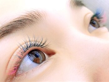 ミニョン 堺東店の写真/【フラットマットラッシュカラー】人気を集める”つけ心地”と色味♪くすみ系等,豊富なカラーでenjoy推し色