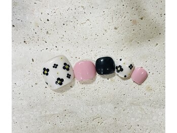 フットネイルアート7,980円